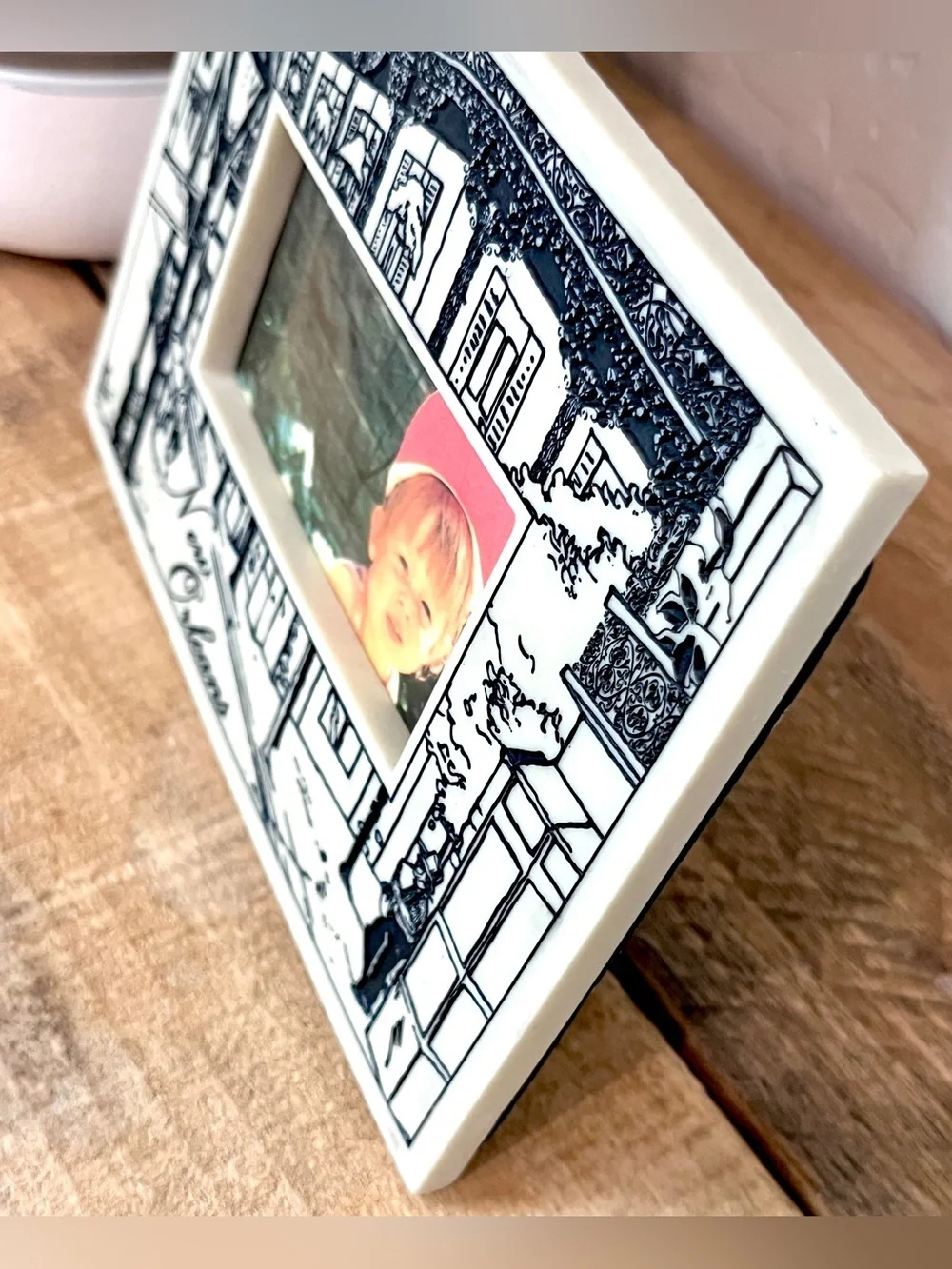 Vintage Heavy New Orleans Souvenir Picture Frame Black White Line Art NOLA
